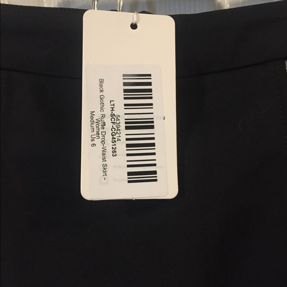 Black Ruffle Drop Waist Skirt - Picture 5 of 6